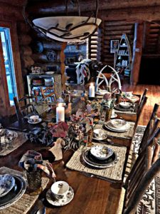 Thanksgiving table, log cabin